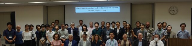 GroupPhoto_Ver1.jpg