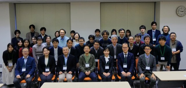 東海研究会_写真_公開用.jpg