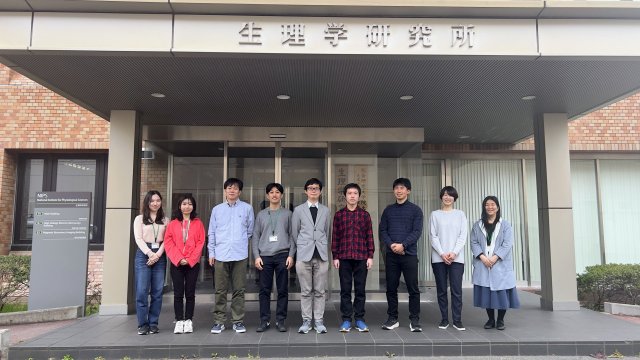 部門集合写真_感覚認知_2025.jpg